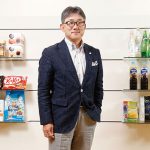 高岡浩三(ネスレ社長)のプロフや年収と働き方！名言や売上高もヤバい！
