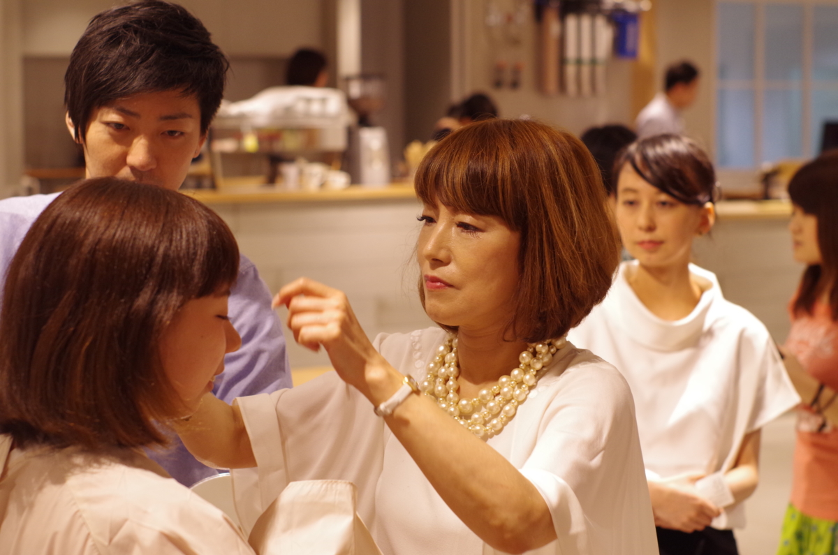 美容師mayumiの結婚や離婚と年齢がスゴい 若さや子供は山本恭平か Izuru Official Blog
